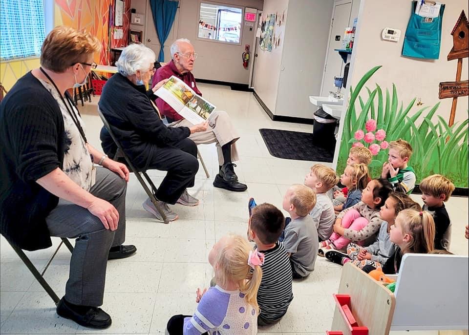 The Castlewood Senior Living Brings Story Corner to the Community The